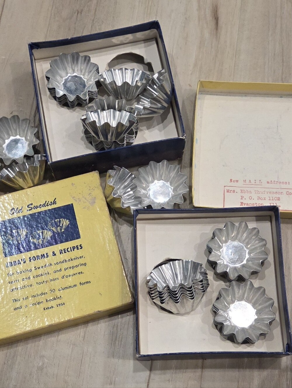 Aluminum Tartlet Molds - Set of Fluted Baking Forms (Silver)